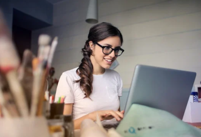 How Technology Supports Lifelong Learning